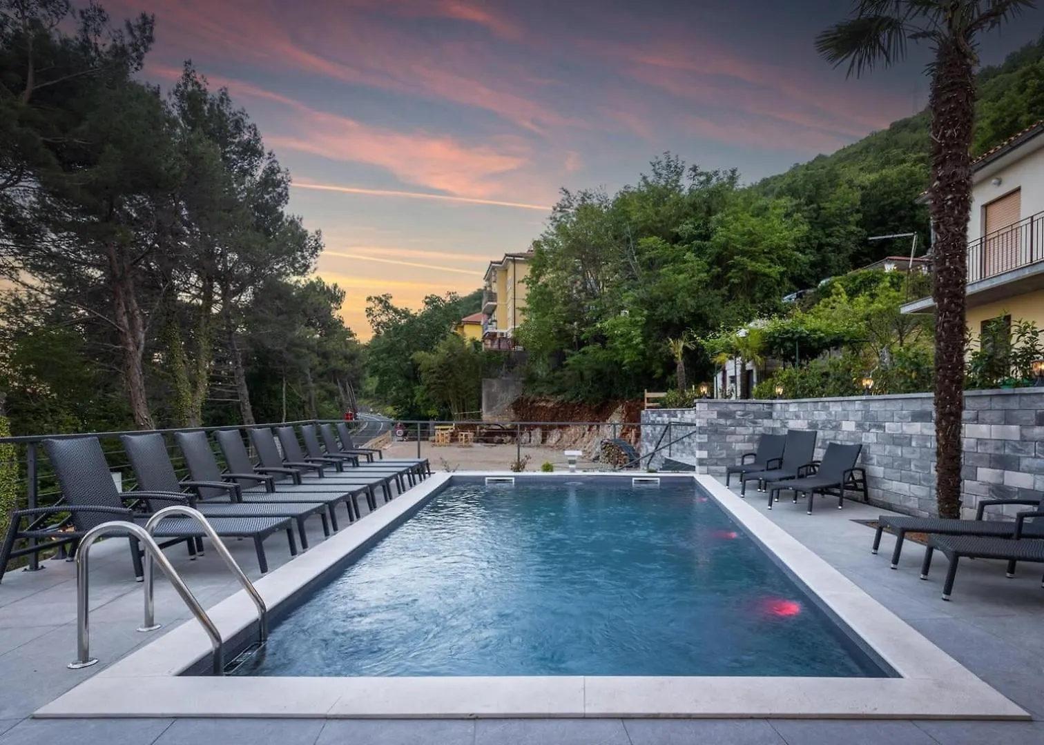 Villa With 6 Bedrooms And Heated Pool Moscenicka Draga