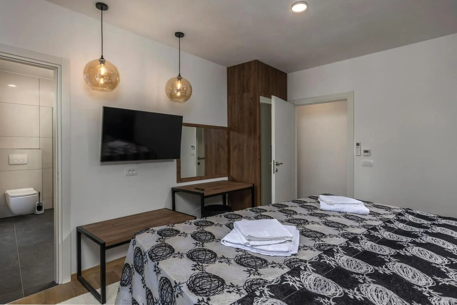 Villa With 6 Bedrooms And Heated Pool Moscenicka Draga
