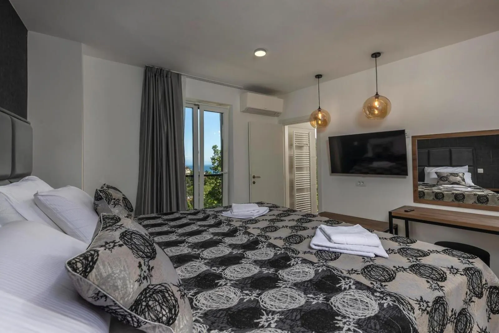 Villa With 6 Bedrooms And Heated Pool Moscenicka Draga
